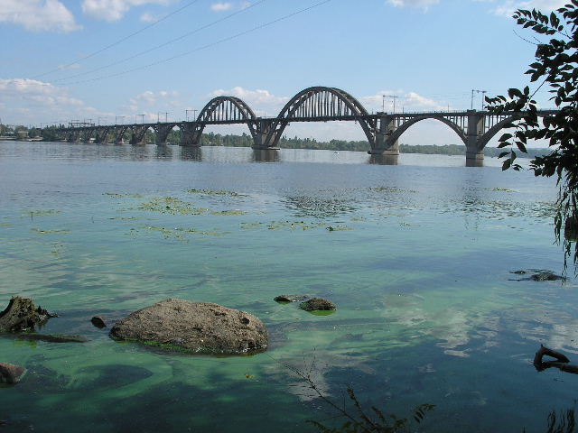 мост в Днепропетровске